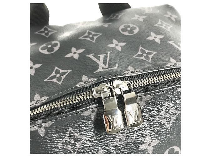 Mochila Louis Vuitton Monogram Eclipse Apollo Preto - vista 8