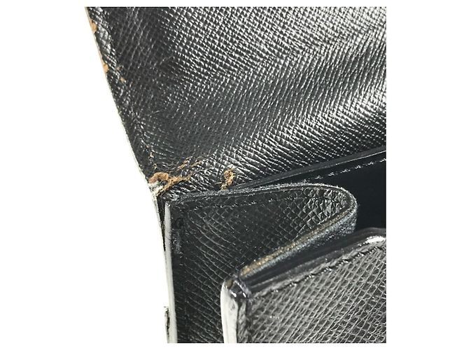 Louis Vuitton M31052 Taiga Robusto 1 Handbag Cinza - vista 14