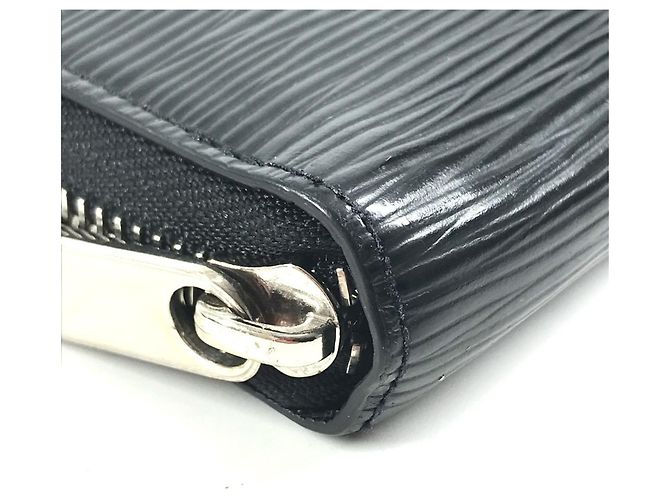 Louis Vuitton Epi Zippy Long Wallet Black - view 7