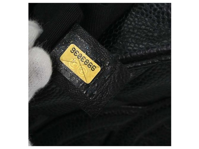 Chanel Timeless CC Chain Quilted Caviar Medium Preto - vista 5