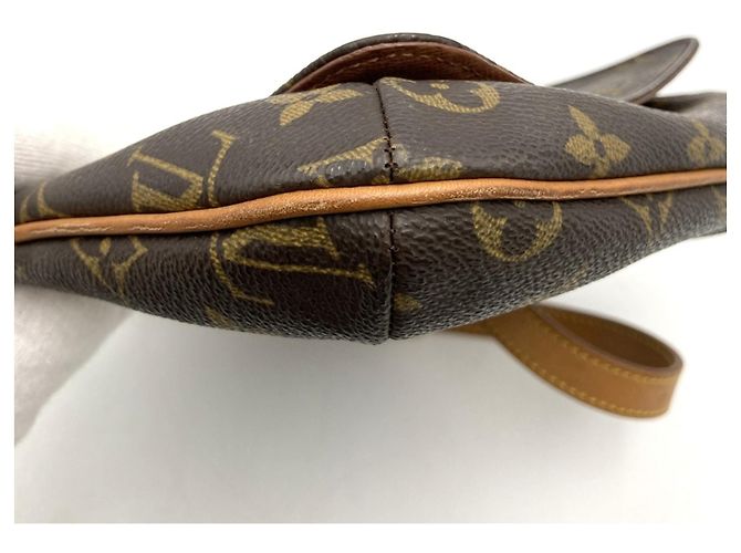 Louis Vuitton Musette Salsa Short Shoulder Bag Castaño - vista 10