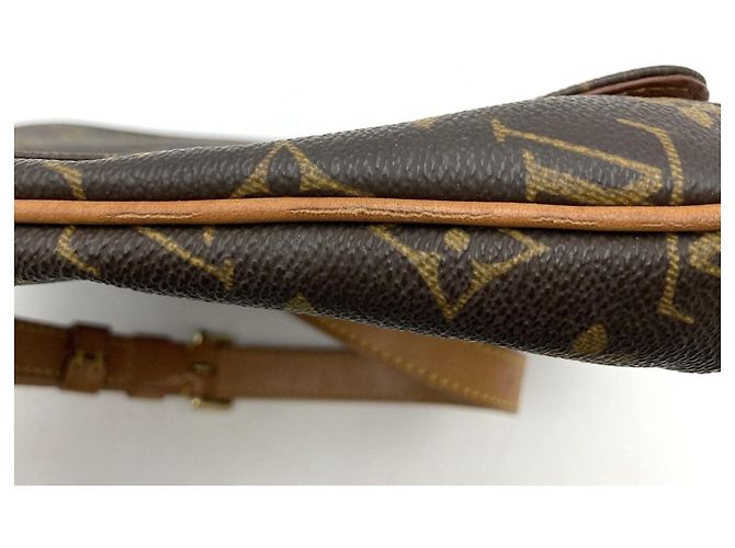 Louis Vuitton Musette Salsa Short Shoulder Bag Castaño - vista 11