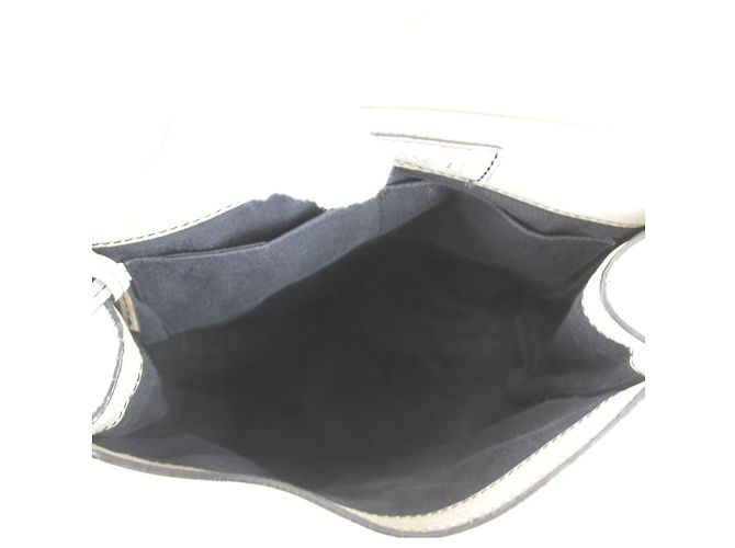 Loewe Candy Schultertasche Beige - Ansicht 11