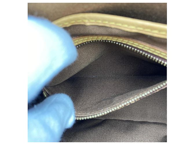 Bolsa Louis Vuitton M51172 Vavin PM Marrom - vista 11