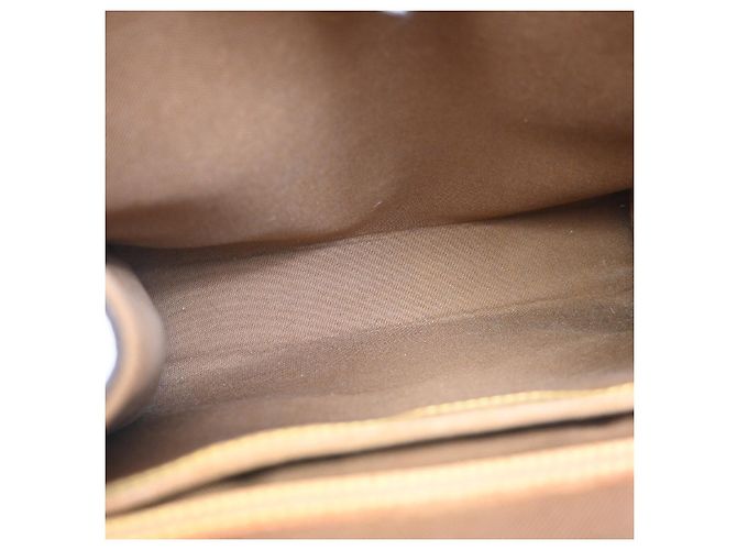 Louis Vuitton Beverly Monogram Canvas PM Marrom - vista 5