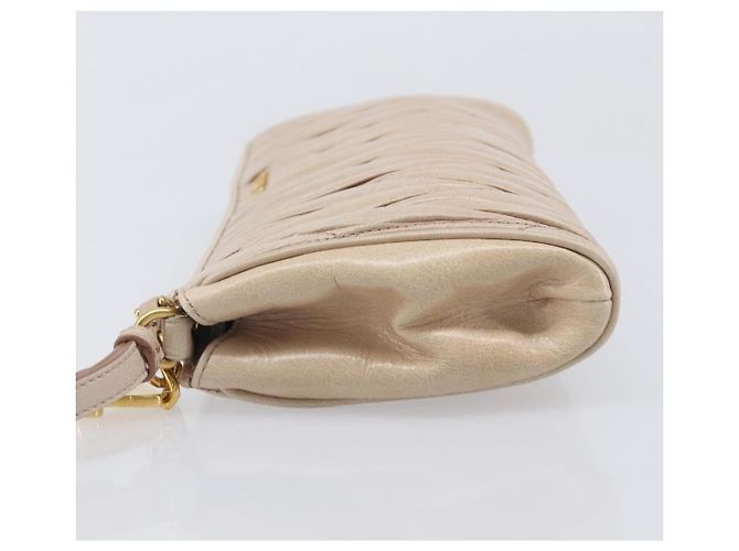 Pochette da polso con zip Miu Miu in pelle Matelassé Beige - vista 4