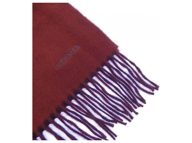 Hermès Hermes RECTO VERSO Cashmere Scarf Red - view 2