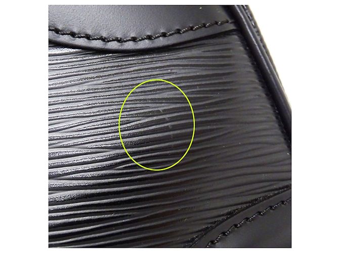 Bolsa de mão Louis Vuitton em couro Epi Preto - vista 10