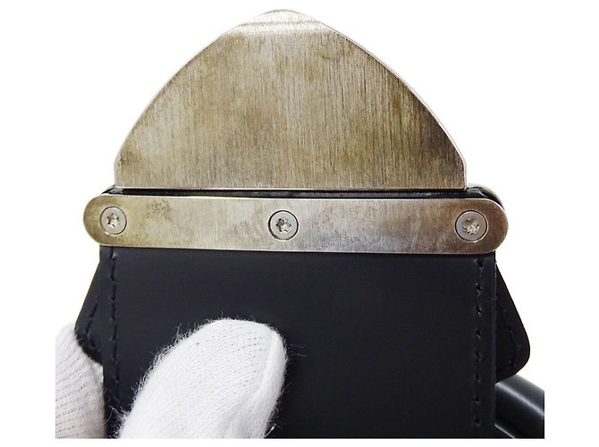 Bolsa de mão Louis Vuitton em couro Epi Preto - vista 13