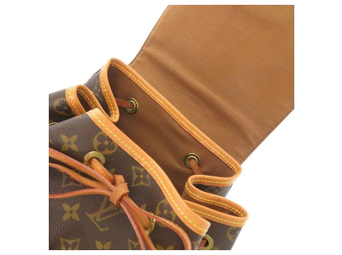 Mochila Louis Vuitton Montsouris GM Monogram Castaño - vista 8