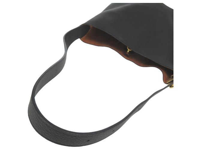 Sac à main Louis Vuitton Low Key Hobo MM Marron Noir - vue 6