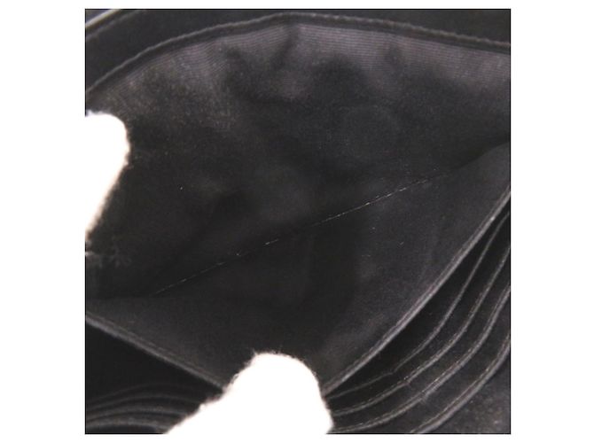 Borsa a pochette in pelle nera Yves Saint Laurent Nero - vista 8