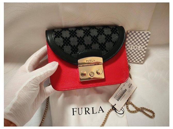 Furla Metropolis Mini Borsa Pelle Rossa e Broccato Nero Rosso - vista 7