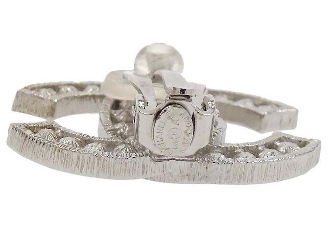 Pendientes Chanel CC Clip-On de metal con cristales y perlas artificiales Plata - vista 3