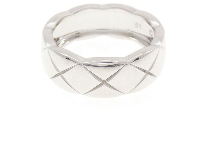 Chanel Coco Crush Medium Band Ring - view 2