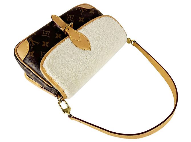 Louis Vuitton Schultertasche Cozygram Diane NM PM Braun Roh Monogramm - Ansicht 10