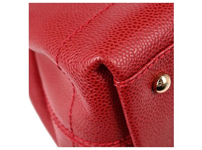 Chanel Vintage Logo Caviar Medium Red - view 7