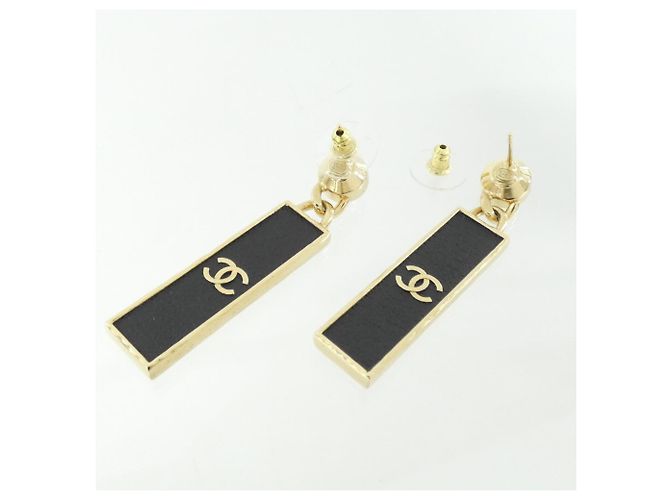Classique Boucles d'oreilles puces Chanel ABA755 Noir Doré - vue 3