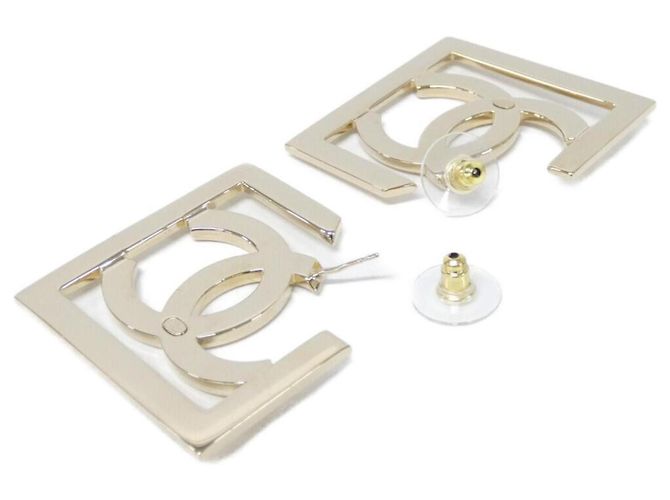 Orecchini a lobo Chanel Gold D'oro - vista 4