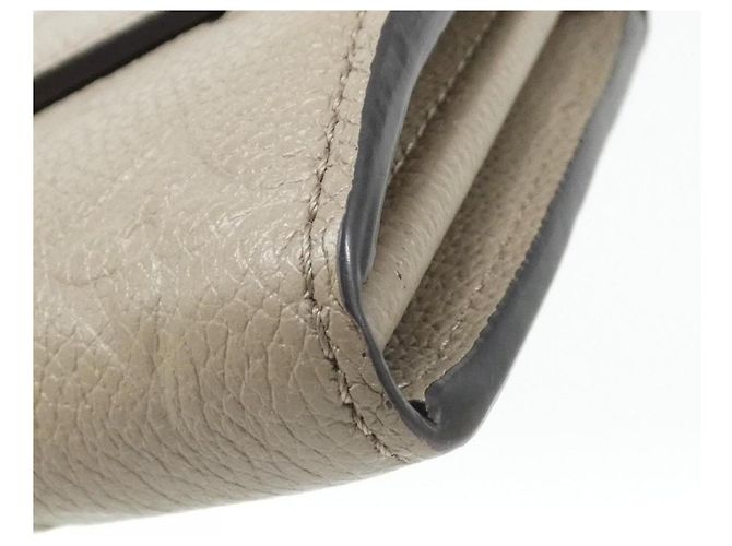 Louis Vuitton Monogram Empreinte Portefeuille Sarah Wallet Grey - view 3