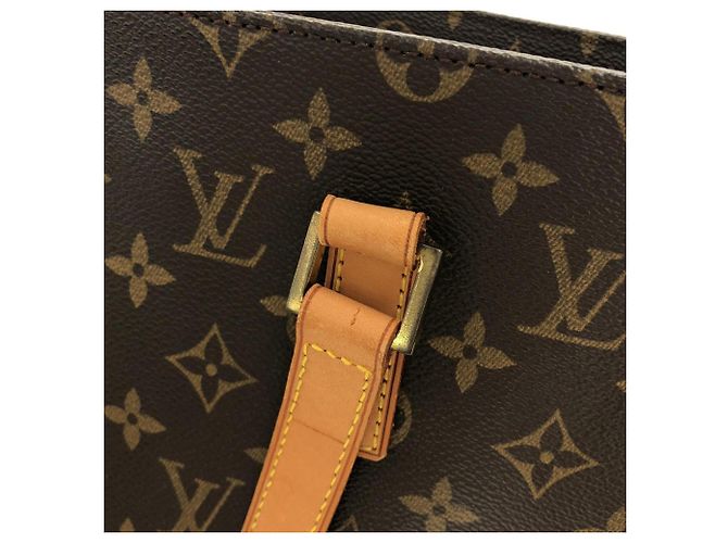 Bolsa Louis Vuitton Monogram Vavin GM Marrom - vista 4