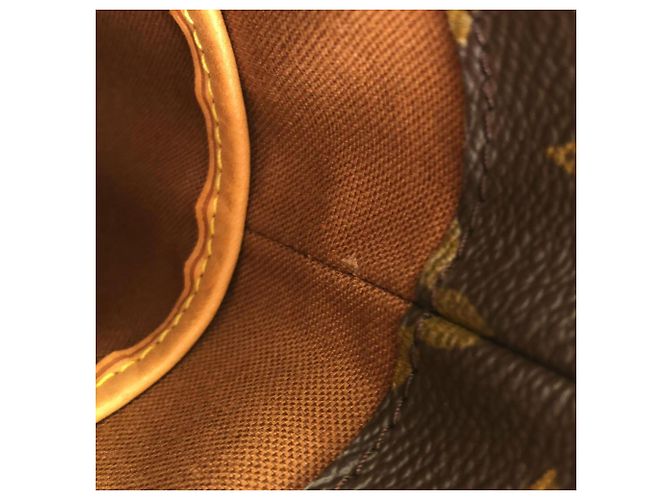 Bolsa Louis Vuitton Monogram Vavin GM Marrom - vista 8