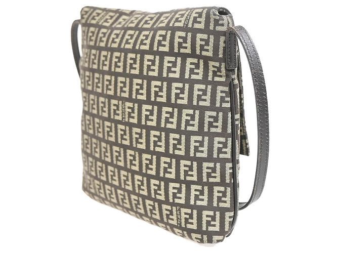 Fendi Vintage Flap Zucchino Canvas Small Marrone - vista 4