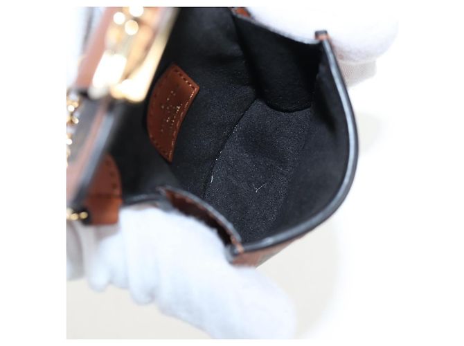 Louis Vuitton Dauphine Reverse Monogram Canvas Micro Marron - vue 5