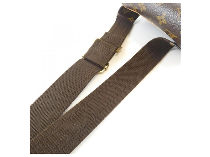 Bumbag Sac banane Louis Vuitton Monogram Bosphore M40108 Sac à bandoulière Marron - vue 6