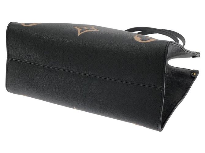 Sac à main Louis Vuitton Bicolor Monogram Empreinte OnTheGo MM Noir Beige - vue 2