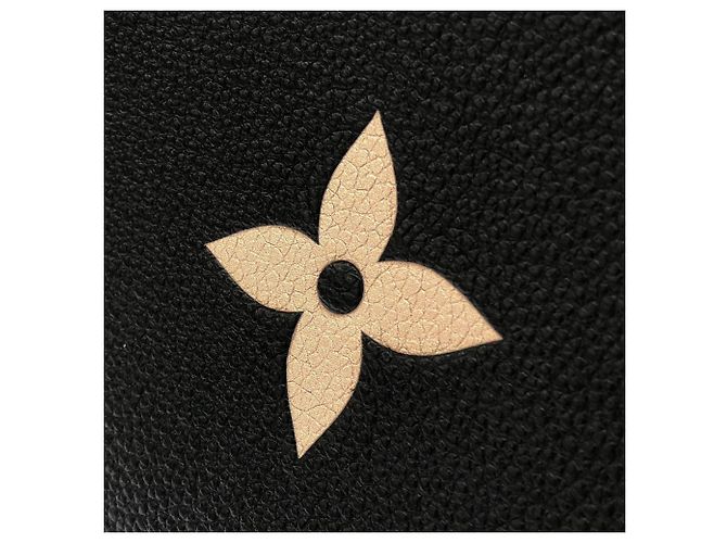 Sac à main Louis Vuitton Bicolor Monogram Empreinte OnTheGo MM Noir Beige - vue 5