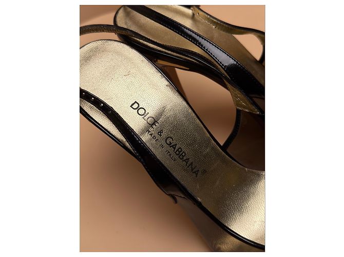 Décolleté Slingback Dolce & Gabbana in pelle verniciata nera e PVC con borchie Nero - vista 6