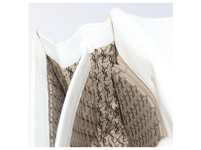 Autre Marque Borsa a tracolla Saint Laurent in pelle bianca e oro Auth hk4148A Bianco D'oro - vista 24