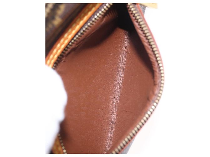 LOUIS VUITTON Monogram Pochette Cite Shoulder Bag M51183 LV Auth 205369V Monogramma - vista 25