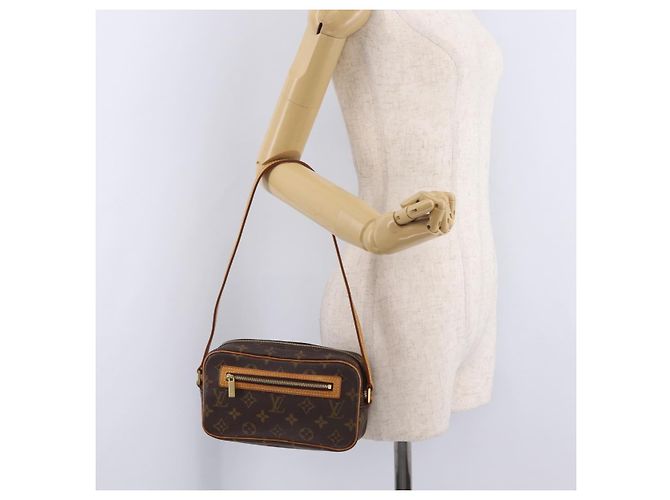 LOUIS VUITTON Monogram Pochette Cite Shoulder Bag M51183 LV Auth 205369V Monogramma - vista 26