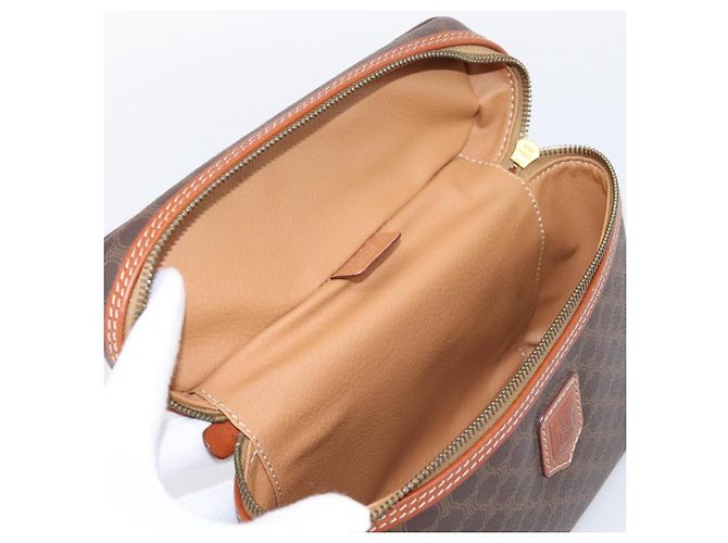 Céline Necessaire per cosmetici CELINE Macadam Canvas PVC Pelle Marrone Oro Auth 205380A D'oro - vista 18