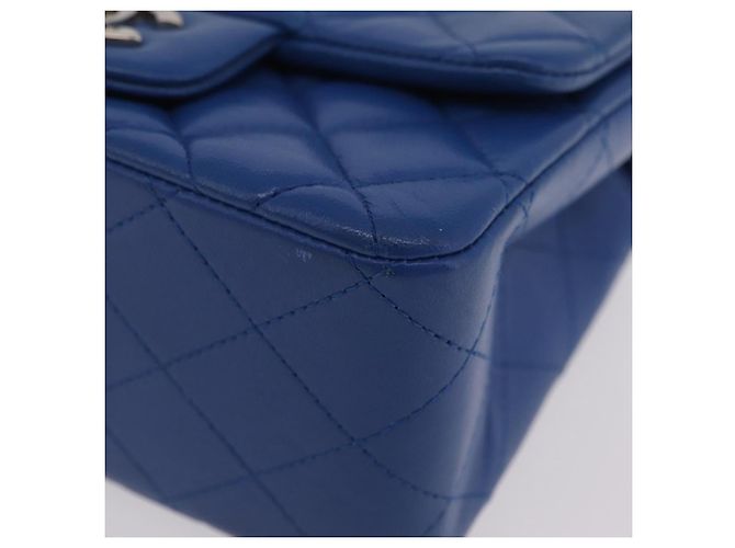 Borsa a tracolla CHANEL Chain Mini Matelasse in pelle d'agnello blu argento CC Auth 167777SM - vista 17
