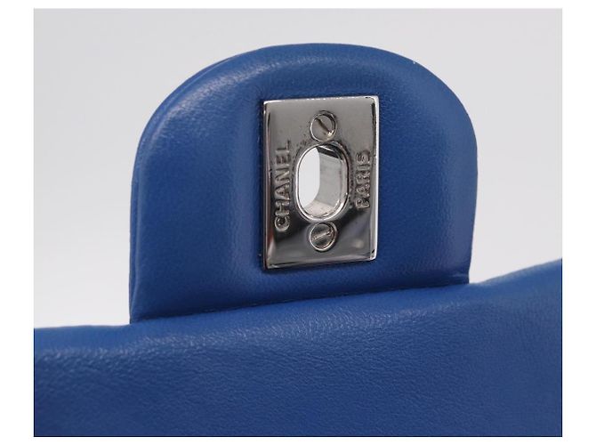 Borsa a tracolla CHANEL Chain Mini Matelasse in pelle d'agnello blu argento CC Auth 167777SM - vista 24