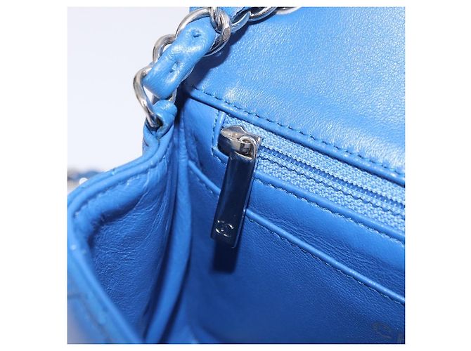 Borsa a tracolla CHANEL Chain Mini Matelasse in pelle d'agnello blu argento CC Auth 167777SM - vista 28