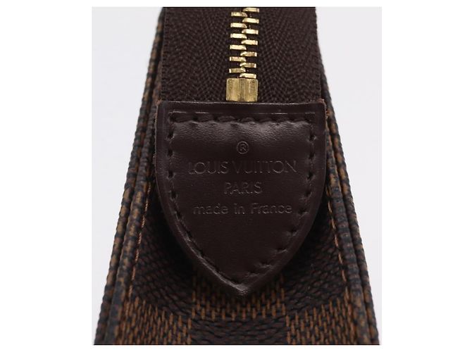 LOUIS VUITTON Damier Ebene Poche Toilette 15 Pouch N47548 LV Auth 167755M - vista 8