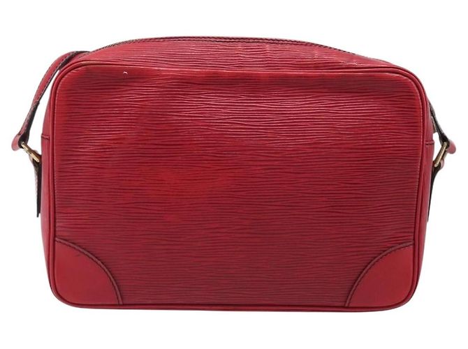LOUIS VUITTON Epi Trocadero 23 Shoulder Bag Red M52307 LV Auth 206032 Rosso - vista 2