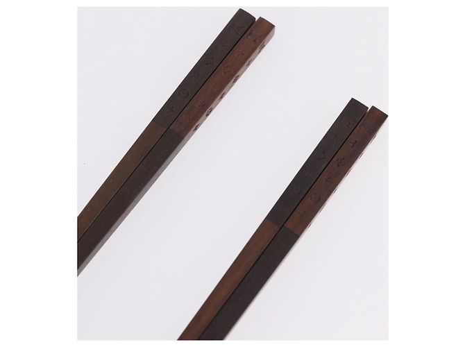 LOUIS VUITTON Baguette Chop Stick Set Wood VIP Only Brown M99171 Auth BA15582V - view 9