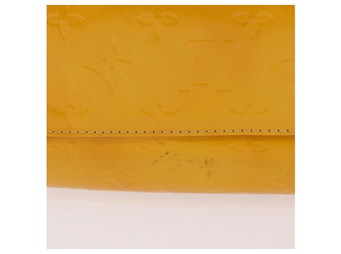 LOUIS VUITTON Monogram Vernis Thompson Street Bag Jaune M91123 LV Auth 206716 Giallo - vista 4
