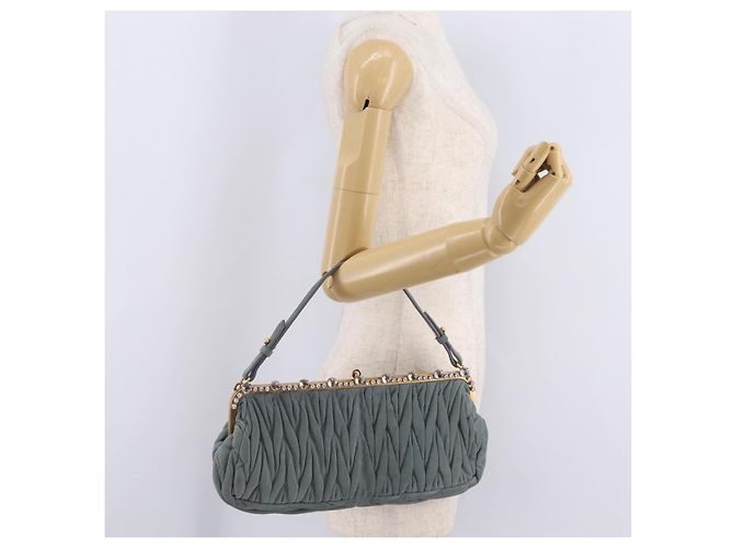 Borsa a tracolla Miu Miu Matelassé con strass in camoscio grigio oro Auth BA15755V Marrone D'oro - vista 27