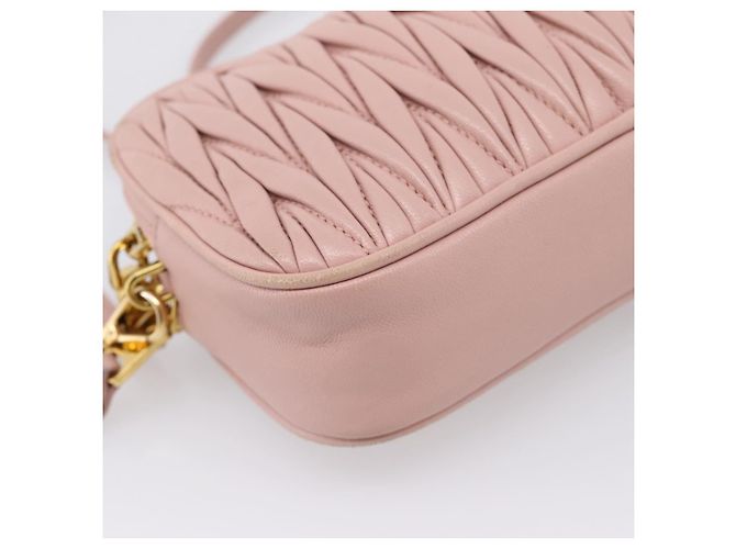 Borsa a spalla Miu Miu Matelassé Pelle Rosa Oro Auth 205992V D'oro - view 16