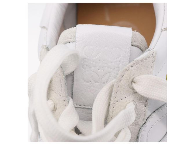 LOEWE Studio Ghibli Suswatari Sneakers Leather White Auth 167752SM Blanco - vista 33