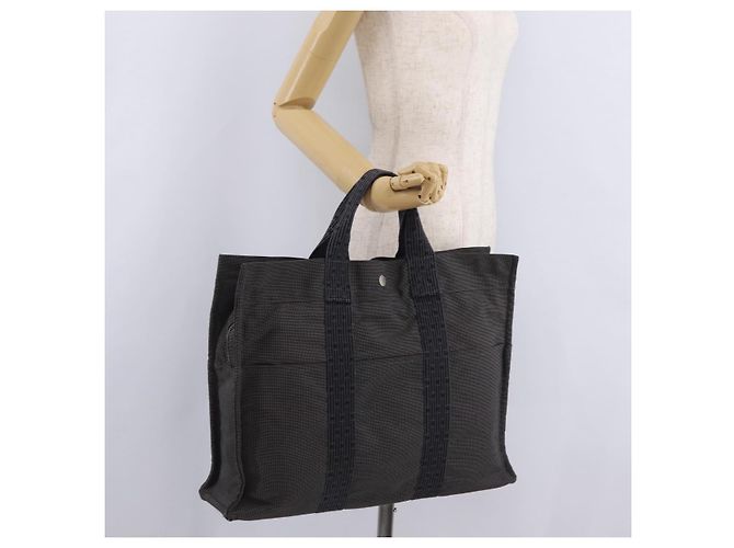 Hermès Sac à main HERMES Her Line MM Canvas Gris Argent Auth 207576A Marron Argenté - vue 21