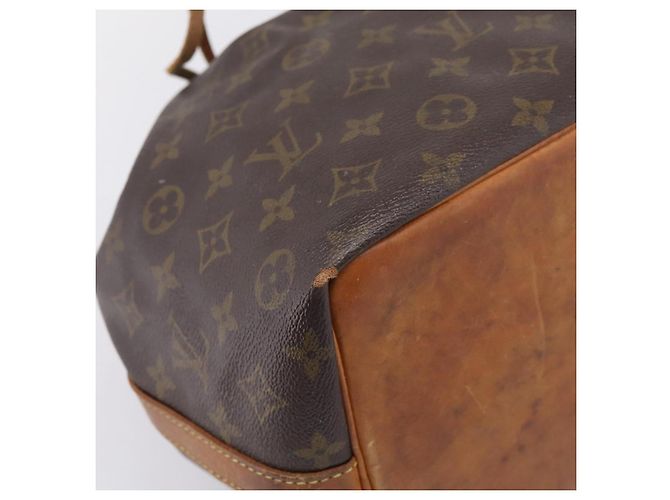 LOUIS VUITTON Monogram Petit Noe Shoulder Bag M42226 LV Auth 206621 Monograma - vista 15
