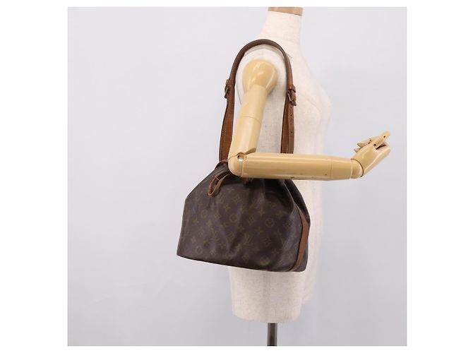 LOUIS VUITTON Monogram Petit Noe Shoulder Bag M42226 LV Auth 206621 Monograma - vista 20