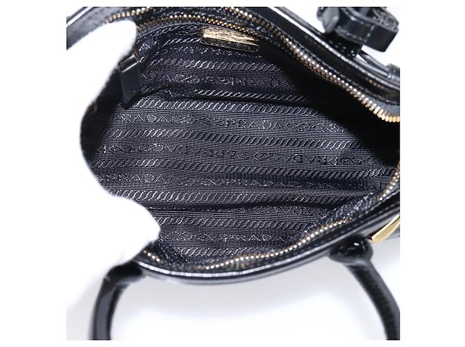 Bolso PRADA Bonnie de piel 2way Negro Oro Auth BA15756SAM Dorado - vista 10